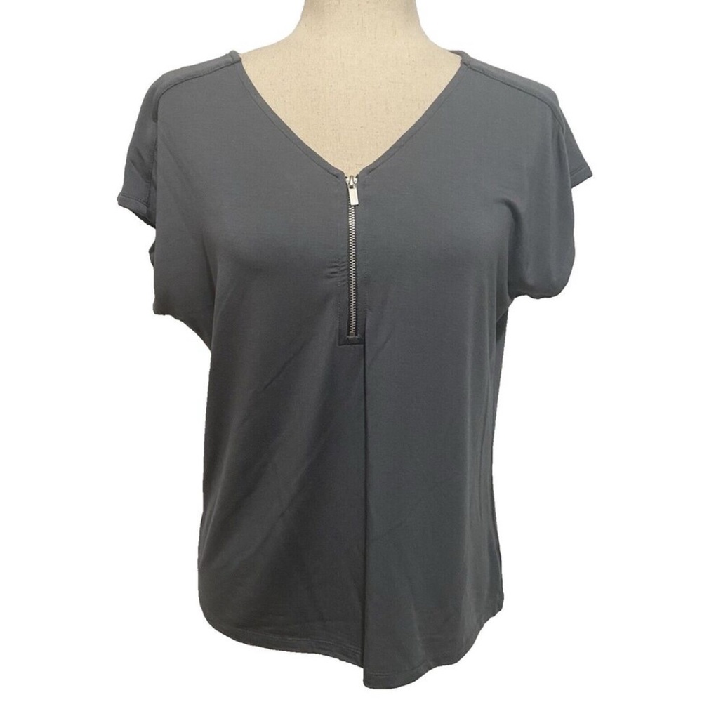 Make offer! Tahari Green and Gray 1/4 Zip Short Sleeve Tee Shirt Medium